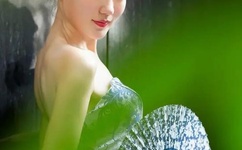 珍妮佛梓被打视频